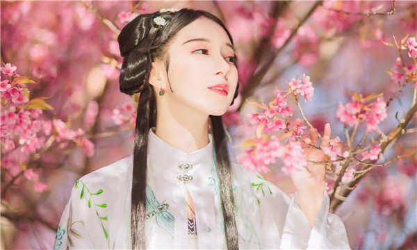 曲水供卵试管婴儿：助您实现家庭梦想的科学方案